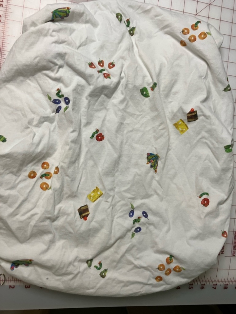 🚫🚫Nestig 100% Organic Cotton Mini Crib Sheet The Very Hungry Caterpillar